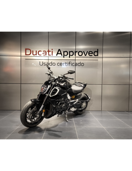 DIAVEL V4