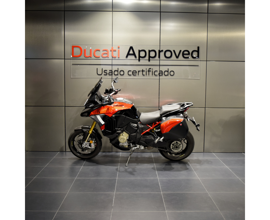 copy of MULTISTRADA V4 PIKES PEAK