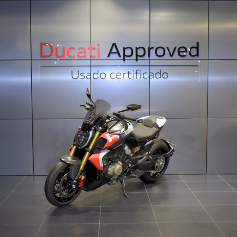 DIAVEL RS