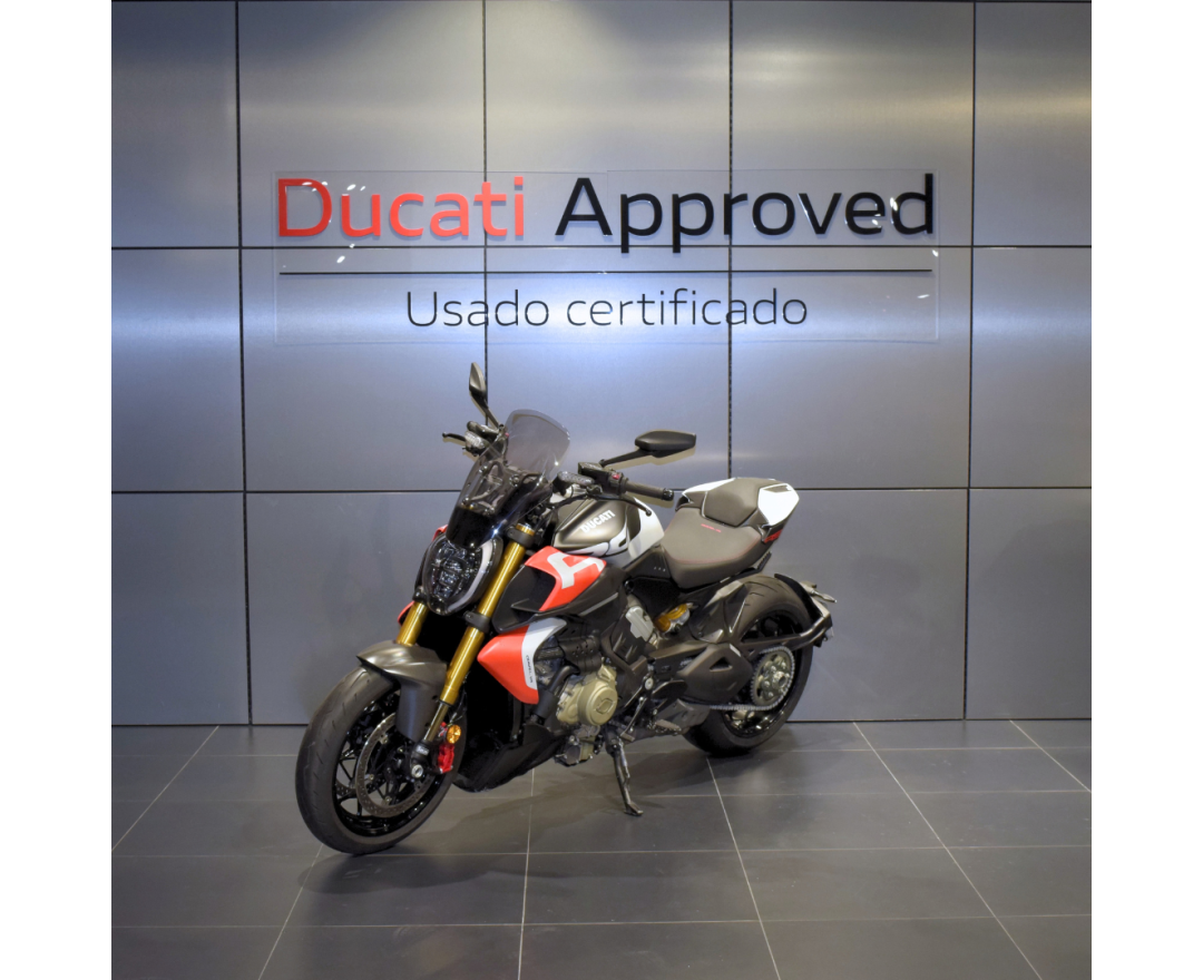 DIAVEL RS
