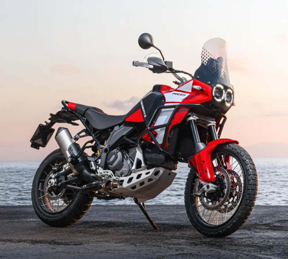 moto ducati desertx