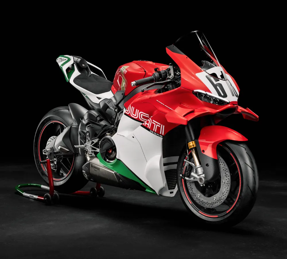 ducati superleggera v4 centenario tricolore